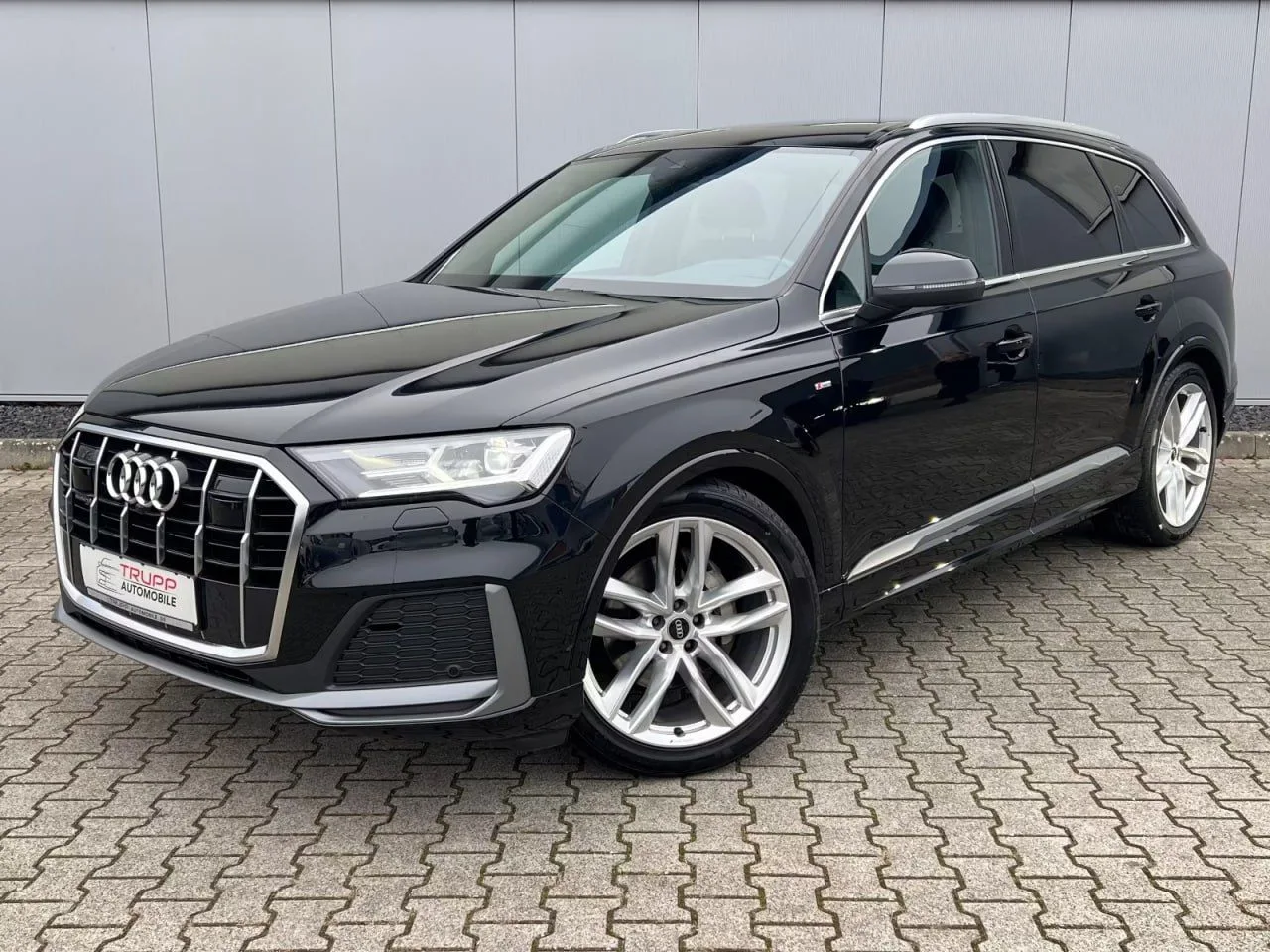 🚗 Audi Q7 50 TDI quattro S-line Plus