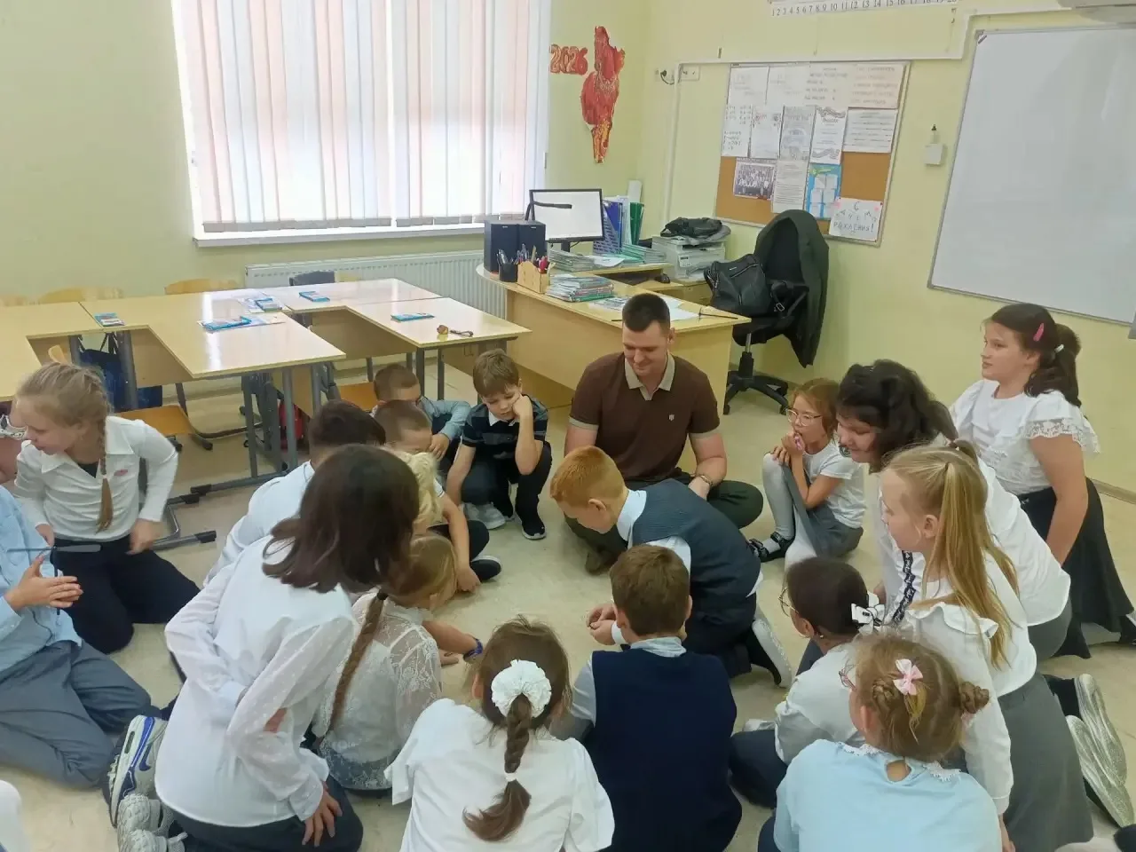В 4 «Э» классе прошло душевное и по-настоящему семейное мероприятие, наполнившее школьн...