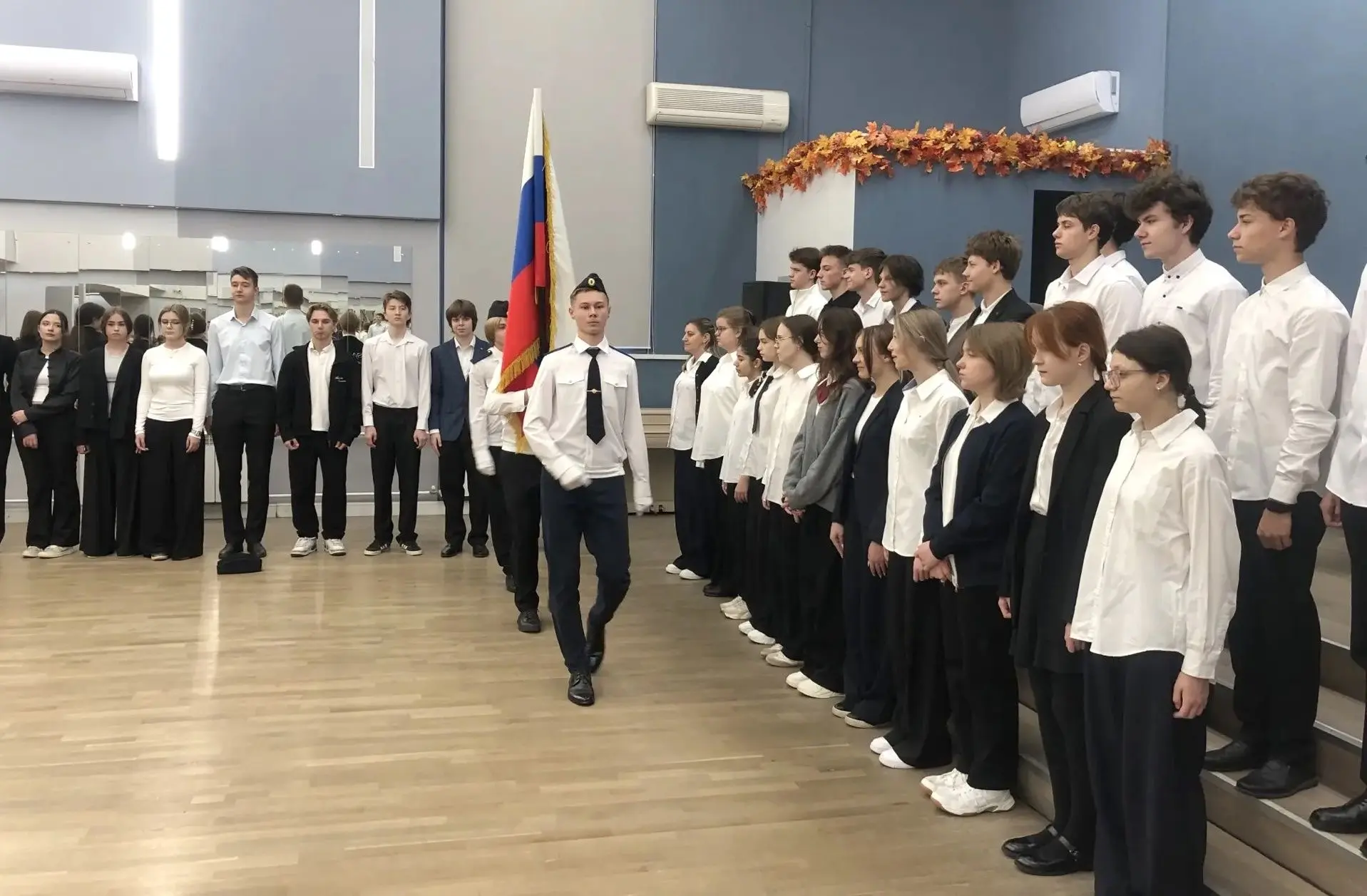 🇷🇺 Неделя начинается с уважения к традициям!