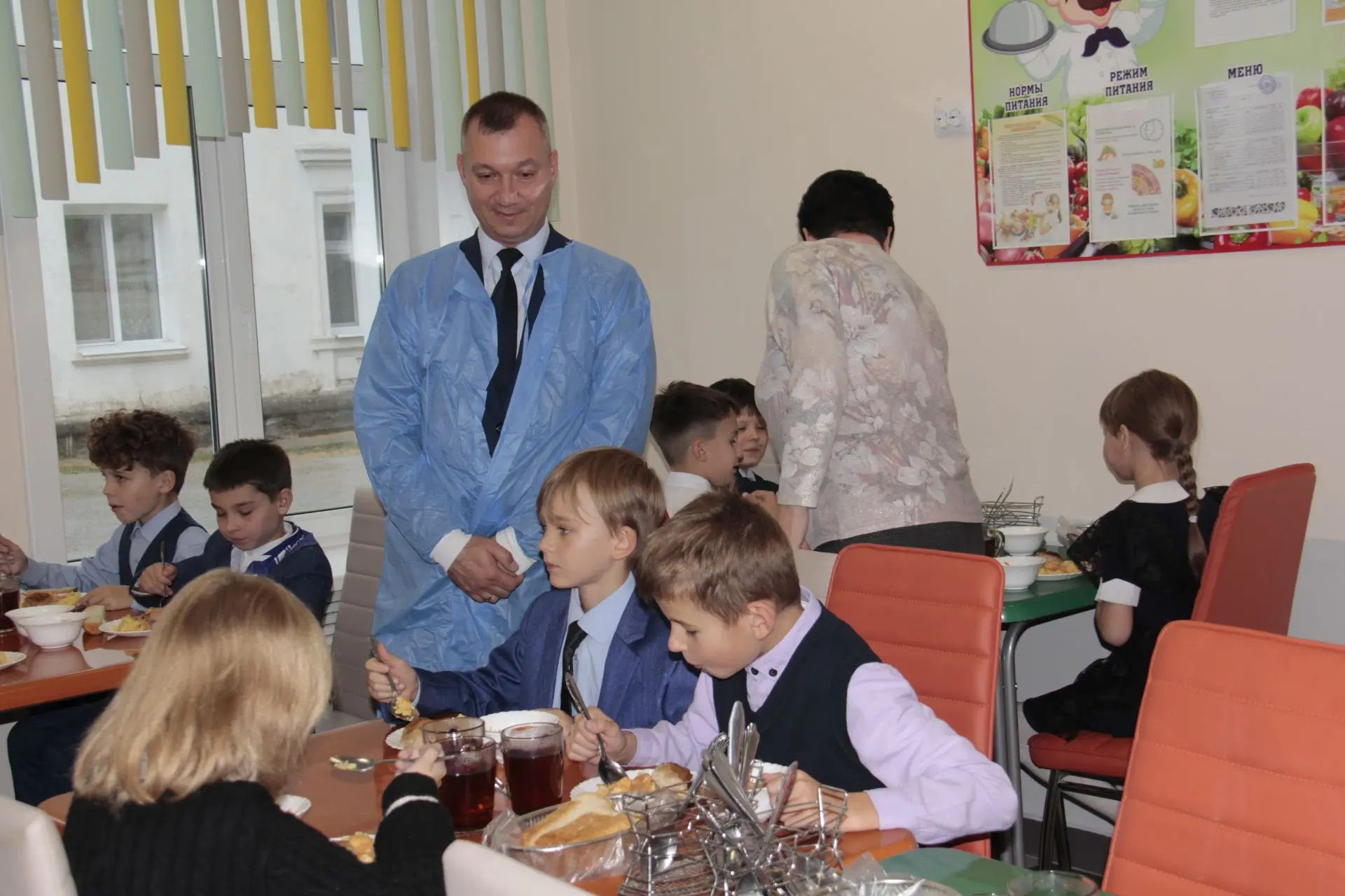 Ещё одна школа под контролем!