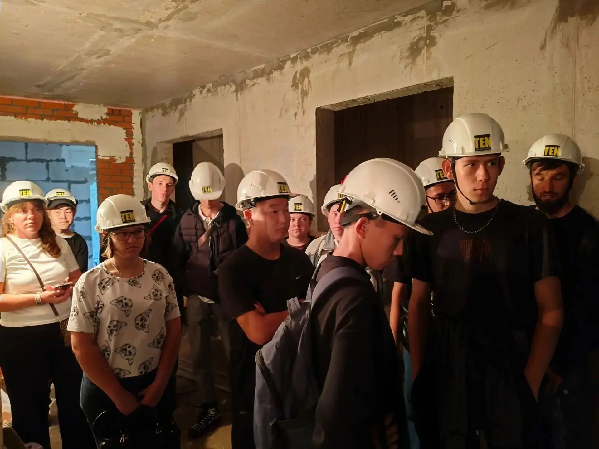 🏗️ От теории к практике: студенты ХПЭТ на стройке ЖК «Экополис»