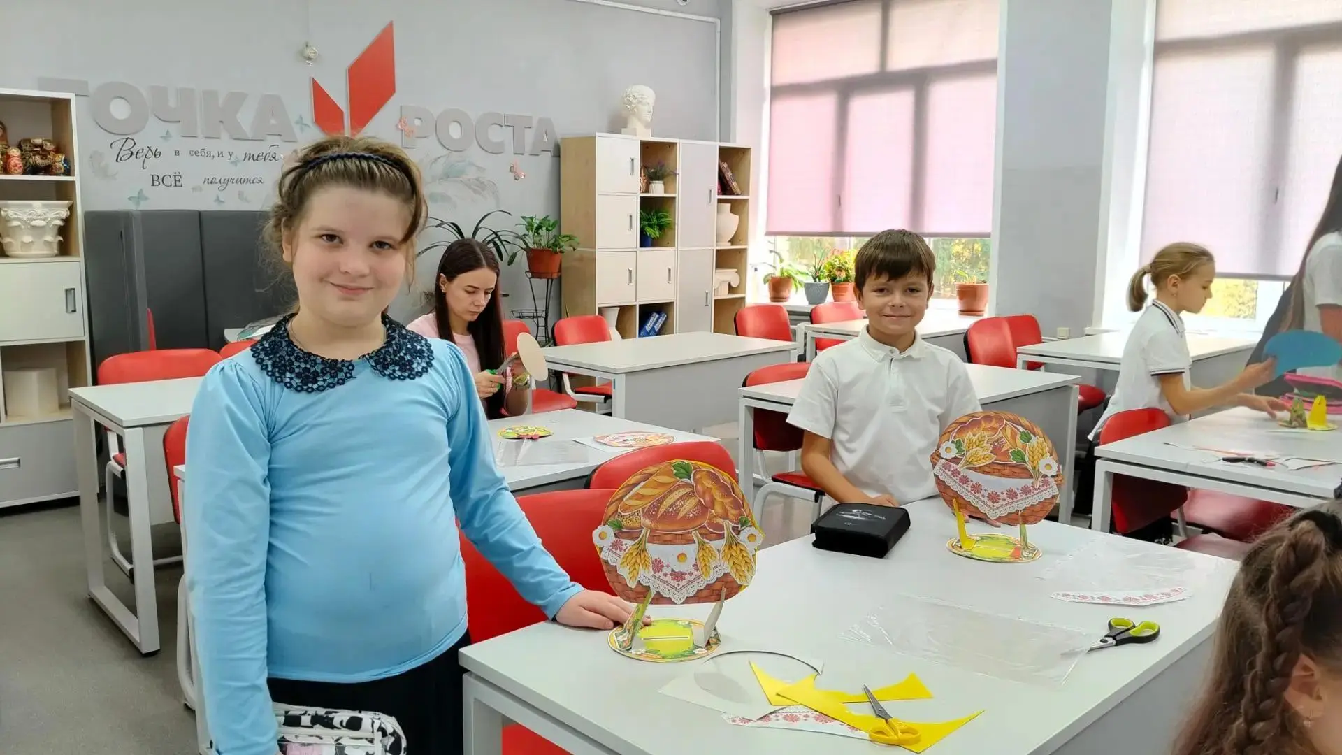 🌾🍞🌾🍞🌾🍞🌾🍞🌾В школьном отделении п. Октябрьский участники волонтёрского отряда «В...