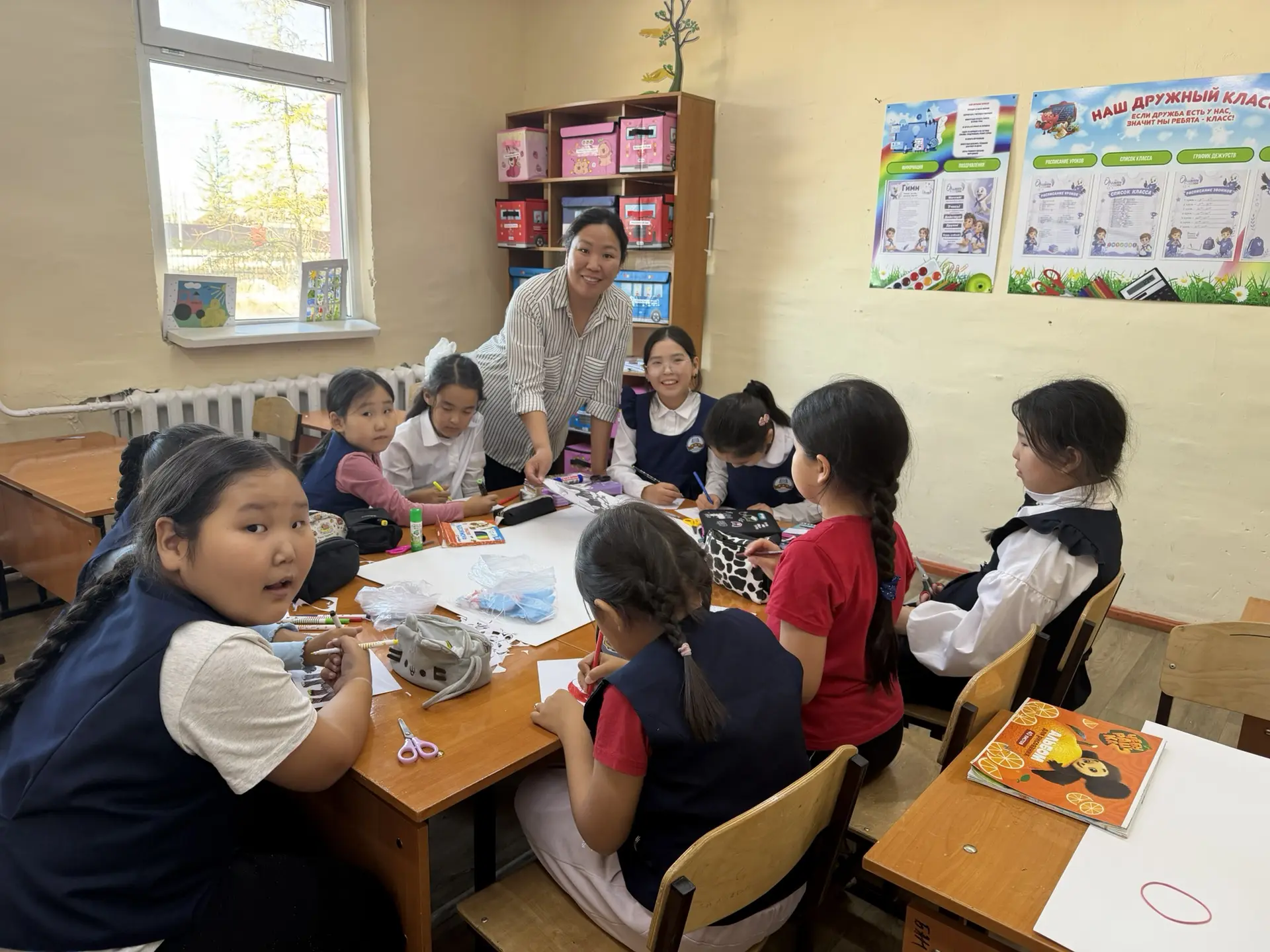 ✨ Познавательный день ко Дню флага Республики Саха (Якутия): творчество и знания! ✨