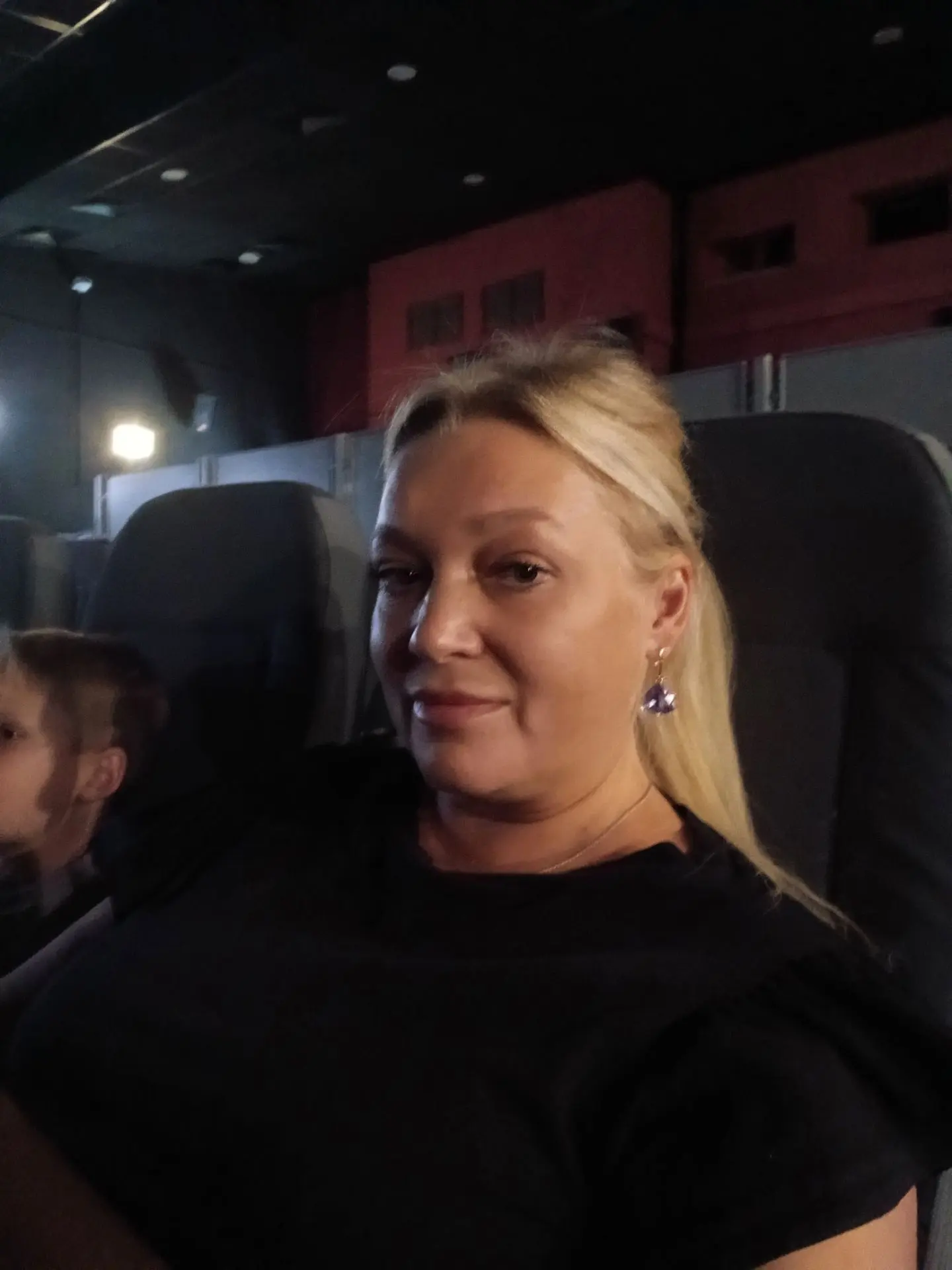 Сегодня с младшим сыном решили сходить в кино 😍🎊. Что-то так попкорна захотелось 🤭