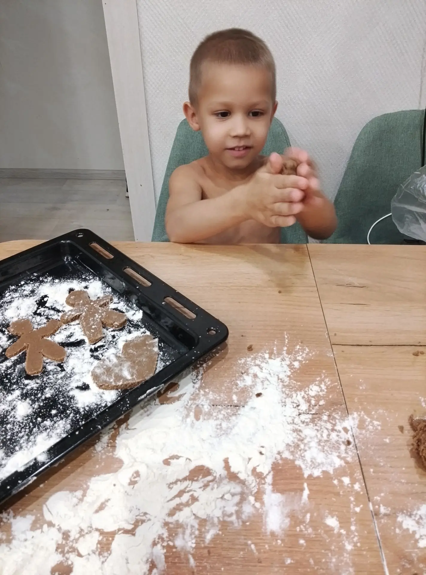 Мы не спим) нам захотелось печеньку😅🫣🍪🍪🍪