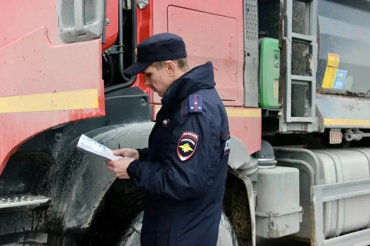 🚨 В Псковской области усилили проверки грузовиков из-за роста аварийности