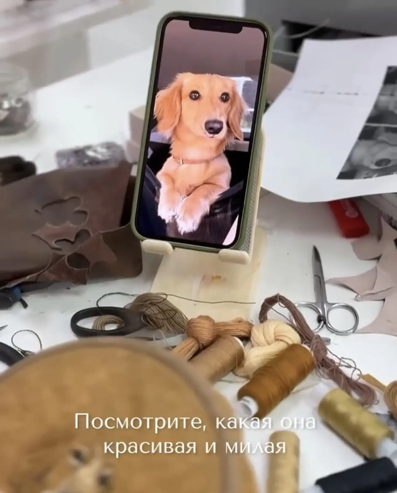 Заглянули в мастерскую, чтобы увидеть, как рождается история…