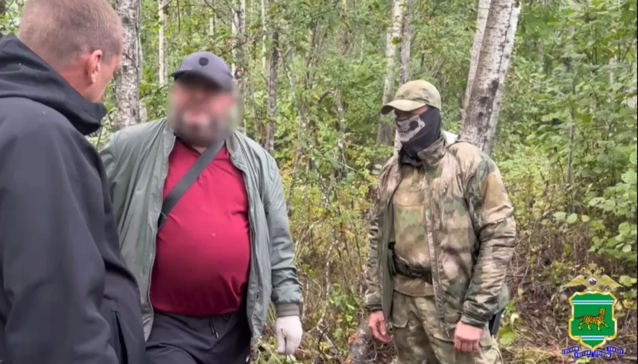 В ЕАО задержали 53‑летнего жителя Забайкалья: он прятал в лесополосе крупную партию нар...