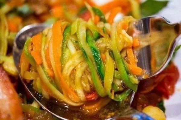 САЛАТ «КОРЕЙСКИЙ КАБАЧОК»