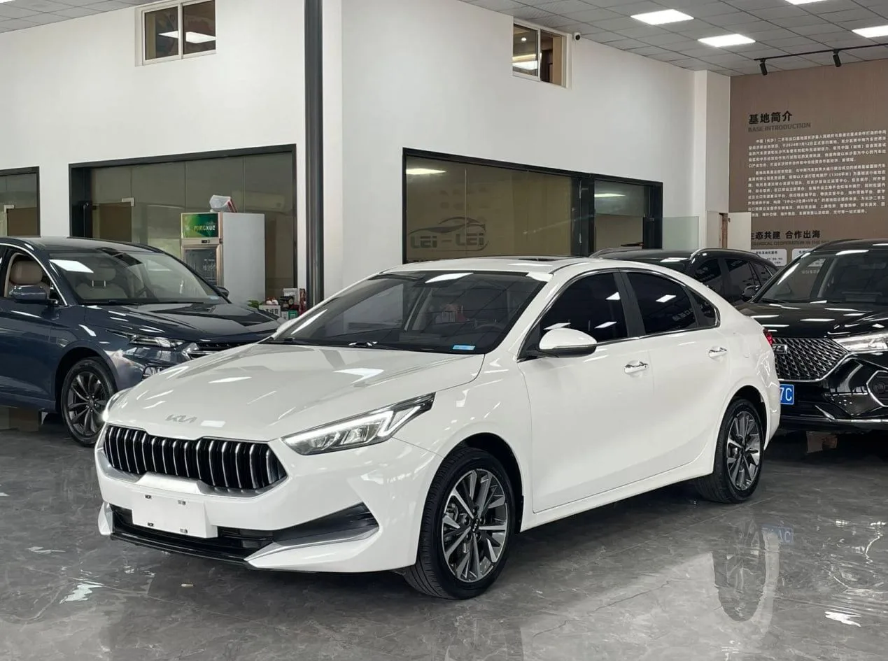 🚗 Kia K3  Facelift Fashion Edition 🚗✨