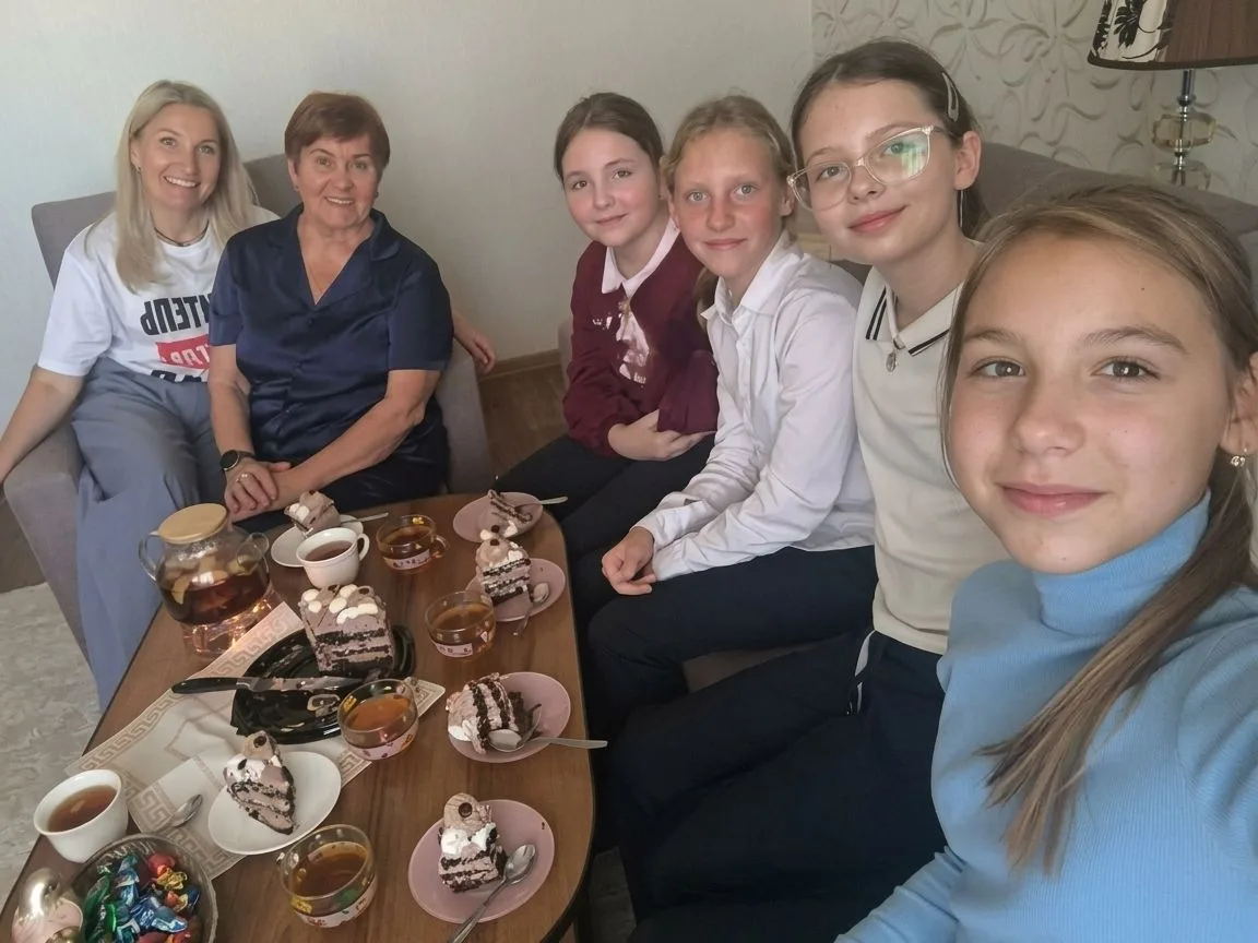 День учителя — праздник, который объединяет всех, кто ценит труд педагога.