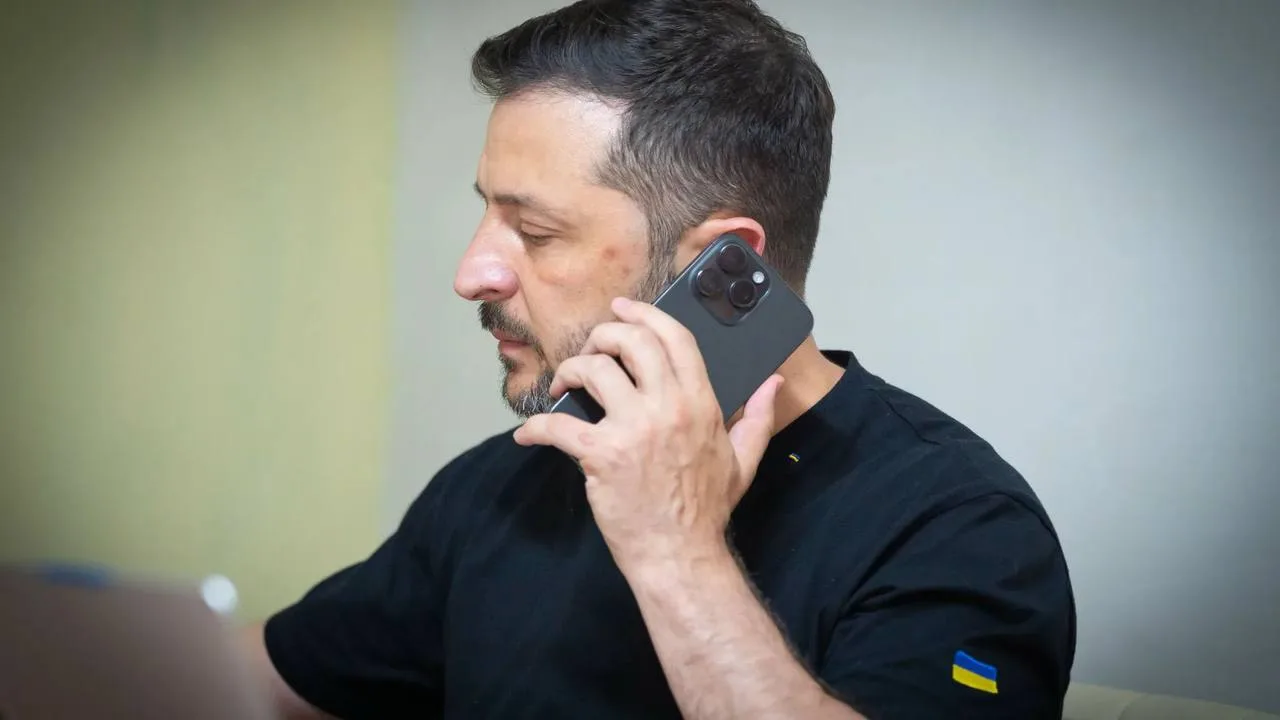 СМИ сообщают, что Зеленский срочно созвонился с премьер-министром Британии сразу после ...