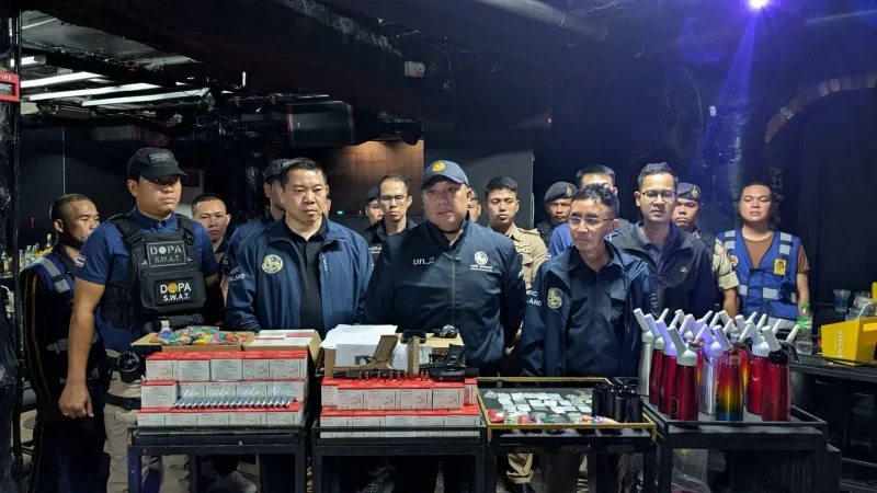 🔦 Рейд на Khao San Road: 31 человек дал положительный результат на наркотики, найдены ...