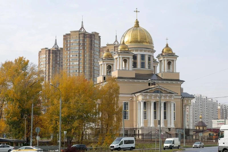 ⛪ В Кузнечиках закончили фасад Никольского храма