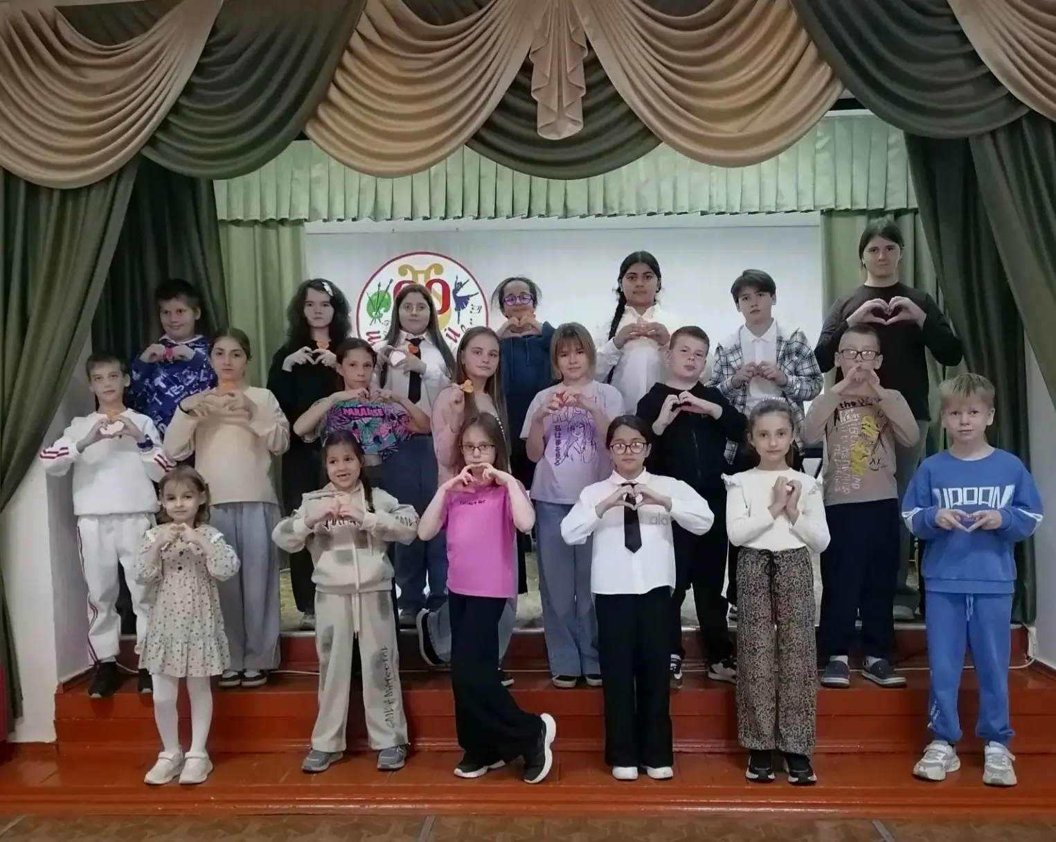 🎵 Праздник музыки: викторина для юных музыкантов!