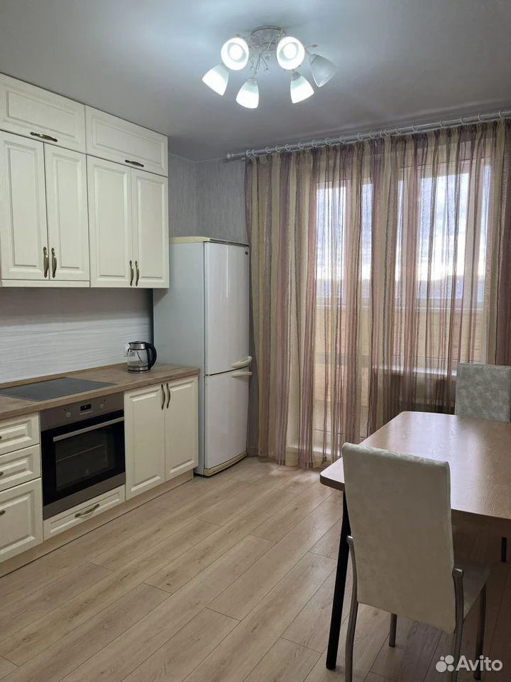 Сдам без посредников: 1-комнатная квартира, 39м²