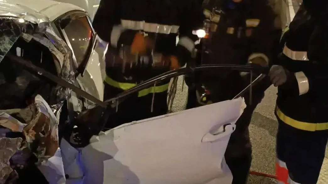 🚚💥🚙☠️В смертельном ДТП Kia Rio врезался в попутный КАМАЗ