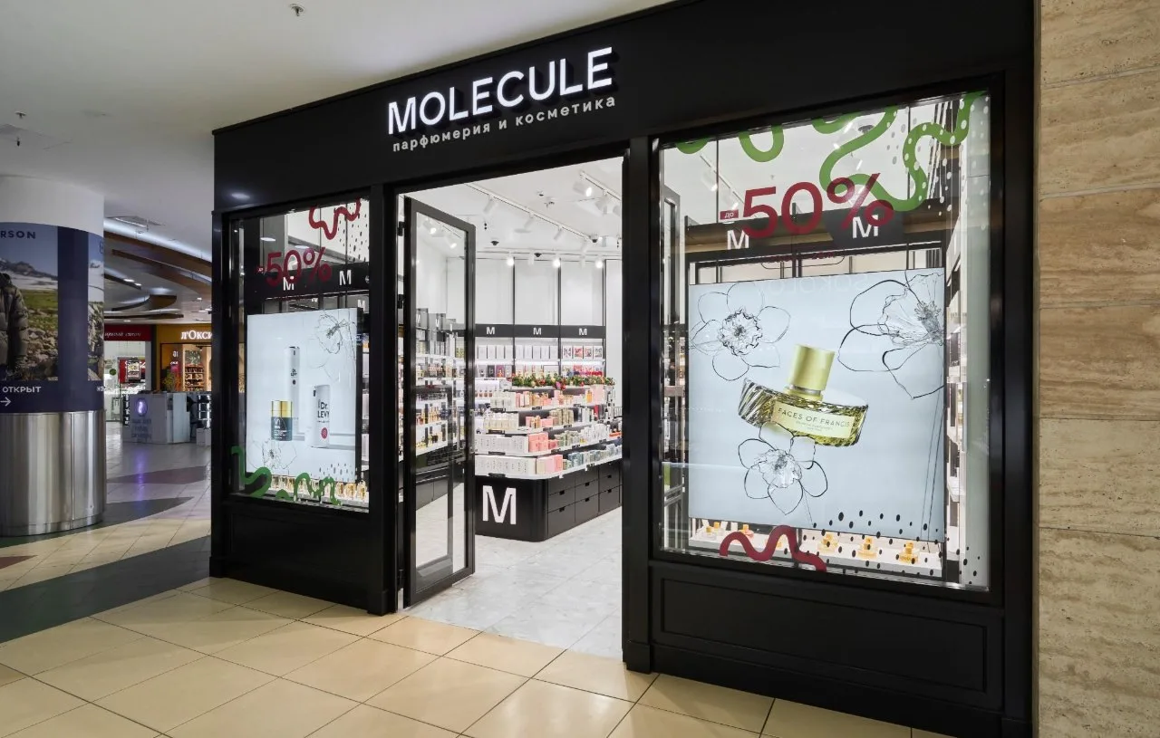 🫧Скандал разгорелся после распродажи на сайте парфюмерной сети Molecule: покупатели не...
