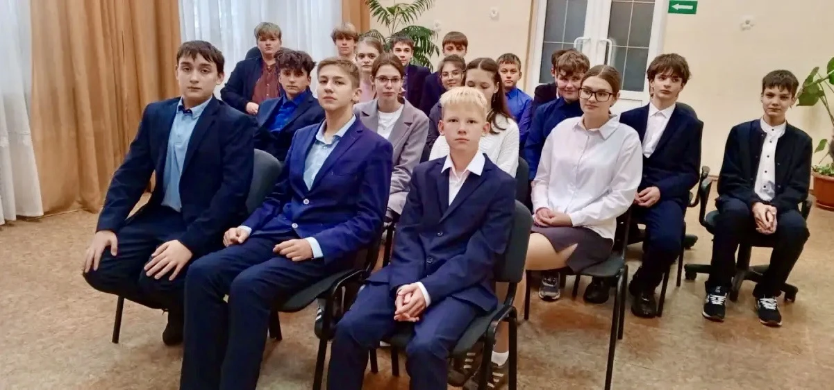 📸🇷🇺Экскурсия в ЗАГС в рамках курса «Россия — мои горизонты»