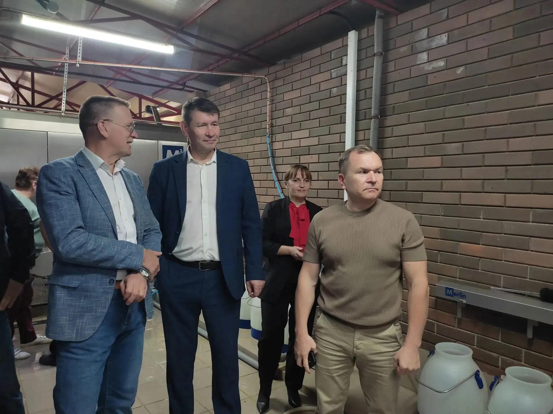 🐄 В деревне Лигрон открылась новая роботизированная молочная ферма хозяйства «Старозят...