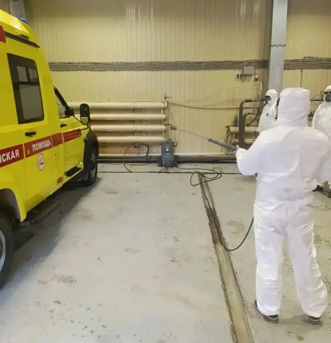 🚑 Медики Мирнинской ЦРБ отточили навыки спасения и эвакуации в учениях