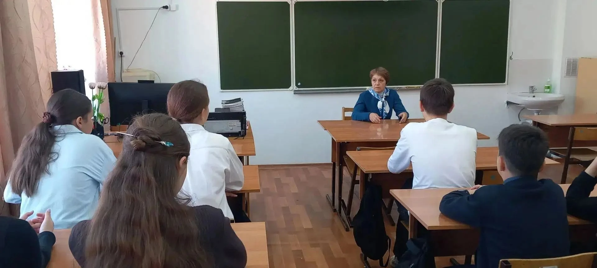 В Аликовском округе продолжается работа по ранней профориентации школьников. Сегодня за...