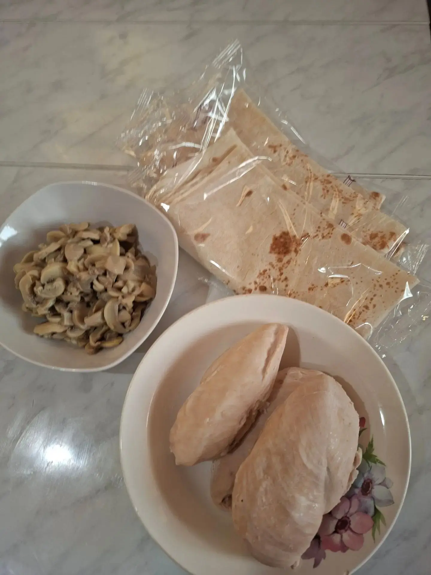 🌯🍄 Хрустящий рулет из лаваша с курицей, грибами и сыром! 🌯🍄