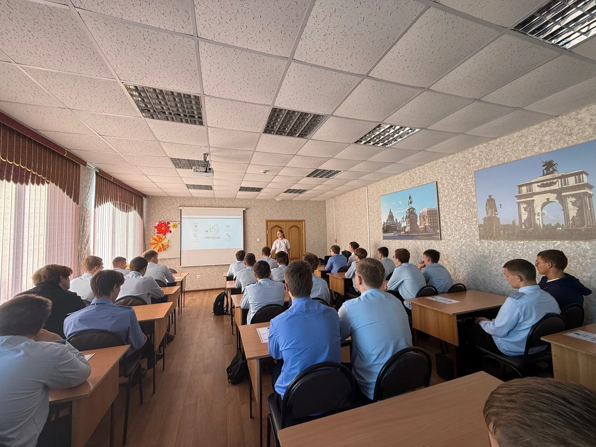 Сегодня состоялась профилактическая беседа представителей проекта «Киберпатруль» со сту...