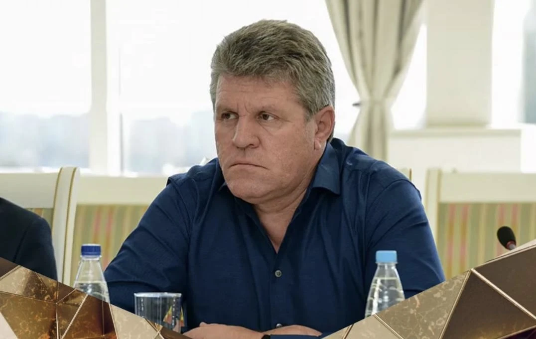 Поздравляем с Днем рождения Сергея Ивановича Сыроватко          — депутат районного Сов...