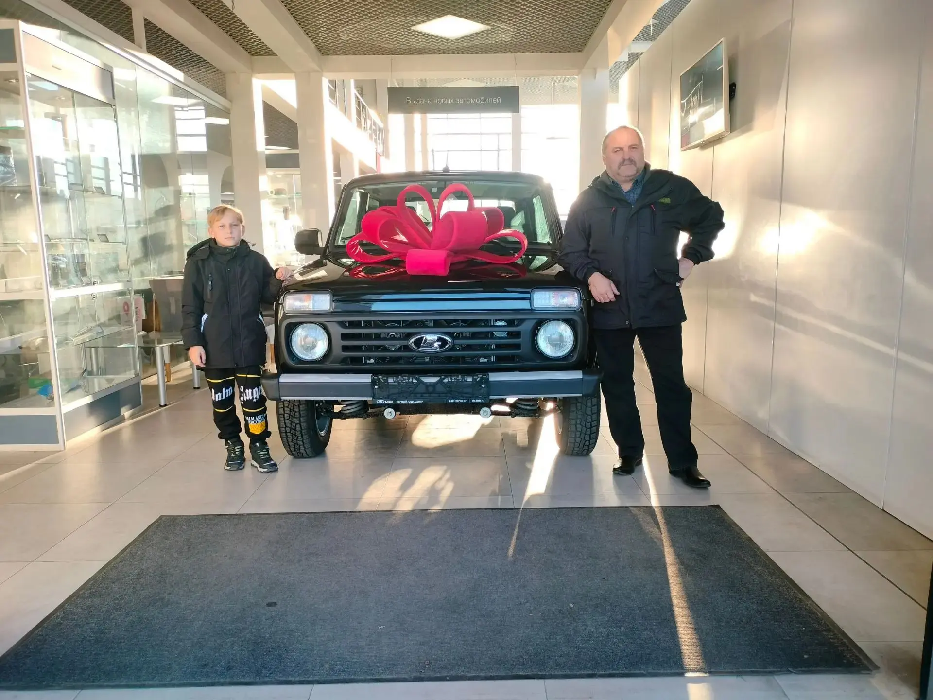 «С Днём отца, мой самый дорогой дедушка!»💓