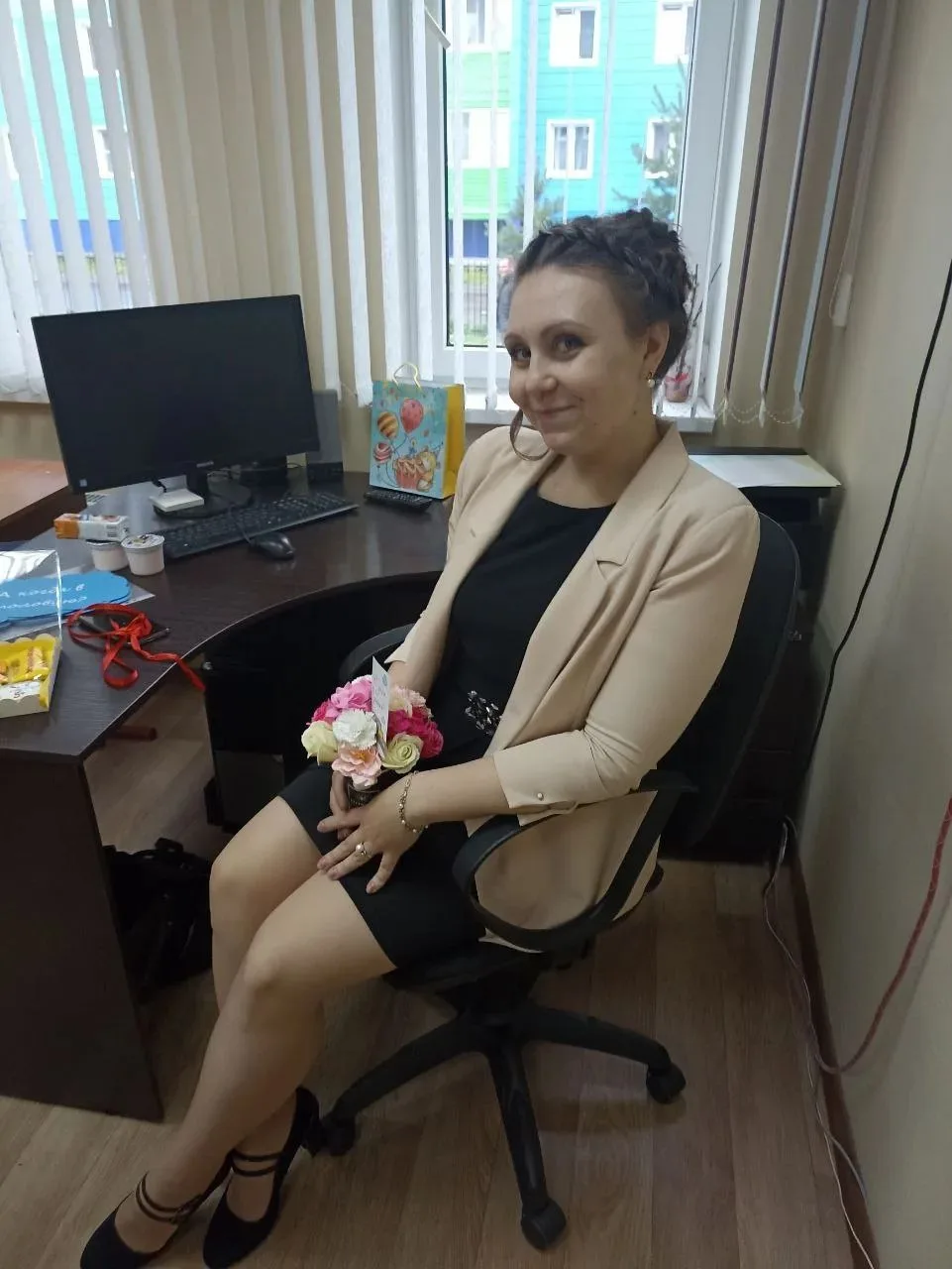 Спешу поздравить Вас с днем рождения! Желаю крепкого здоровья, счастья и прекрасного на...