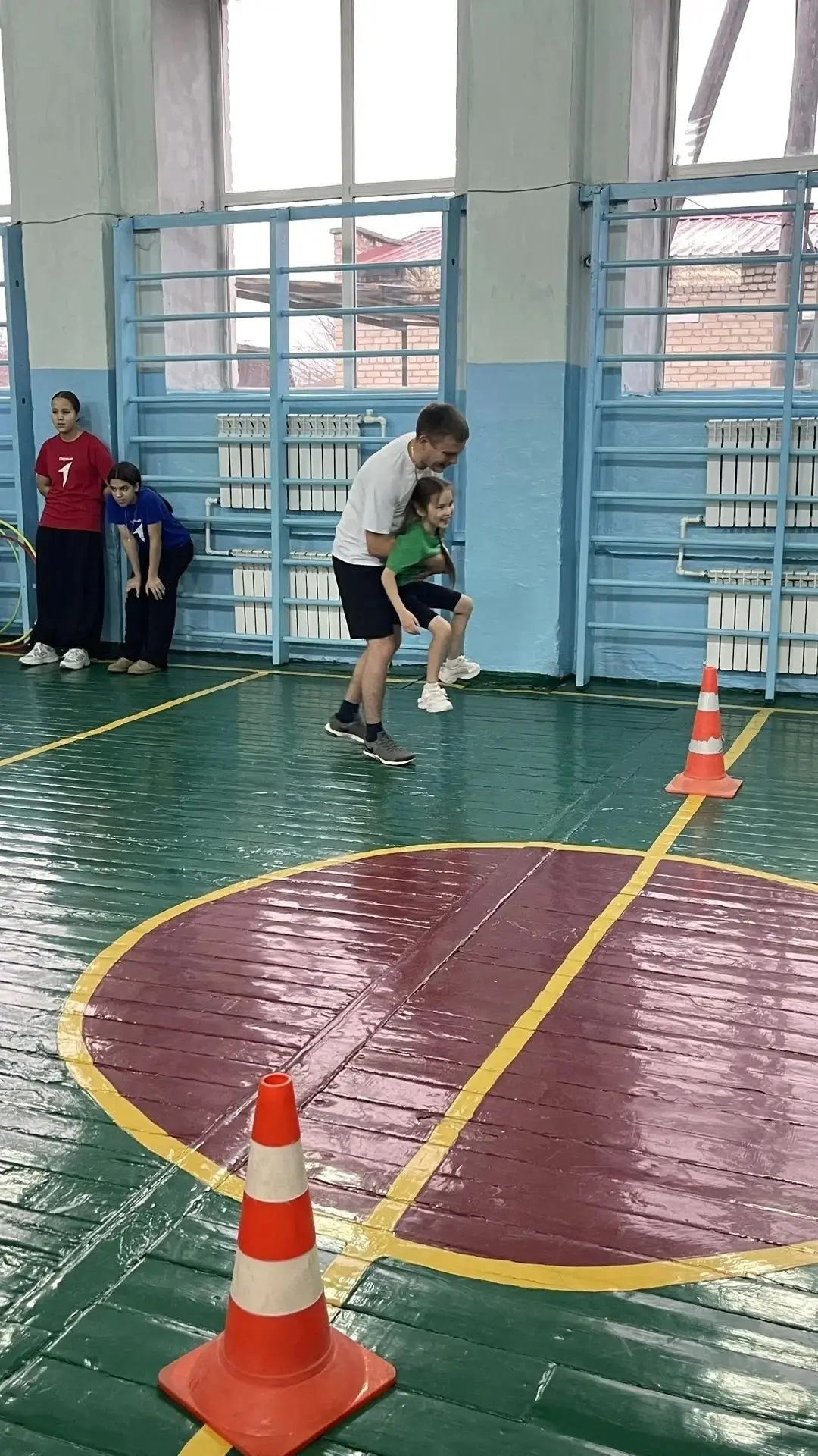 Папа и я — неразлучные друзья! 🤝💥