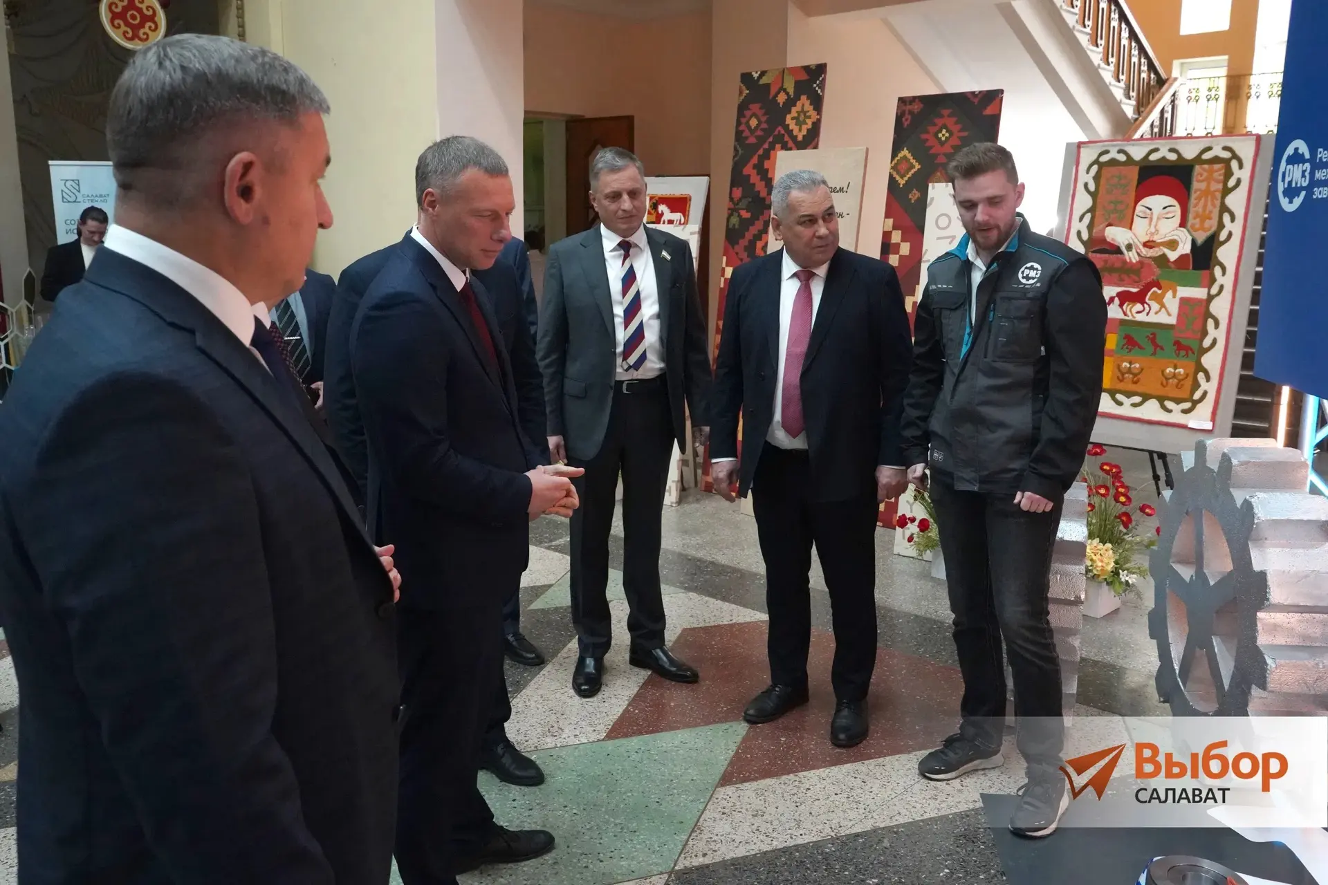 ⚡В Салавате на торжестве, посвящённом Дню республики, горожанам вручили заслуженные наг...