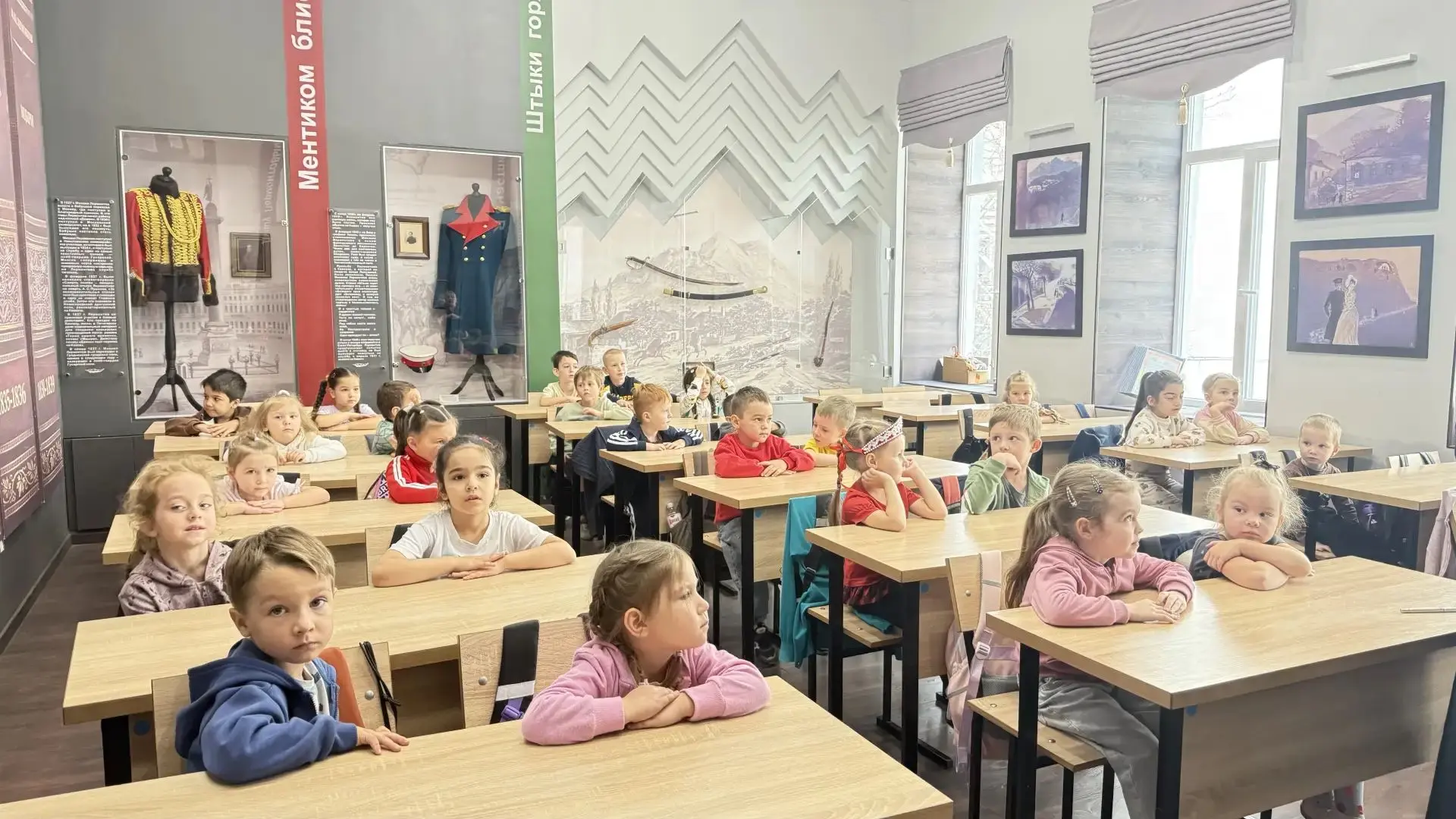 Музей МБОУ СОШ №1 им. М.Ю.Лермонтова сегодня  встречал самых маленьких экскурсантов, на...