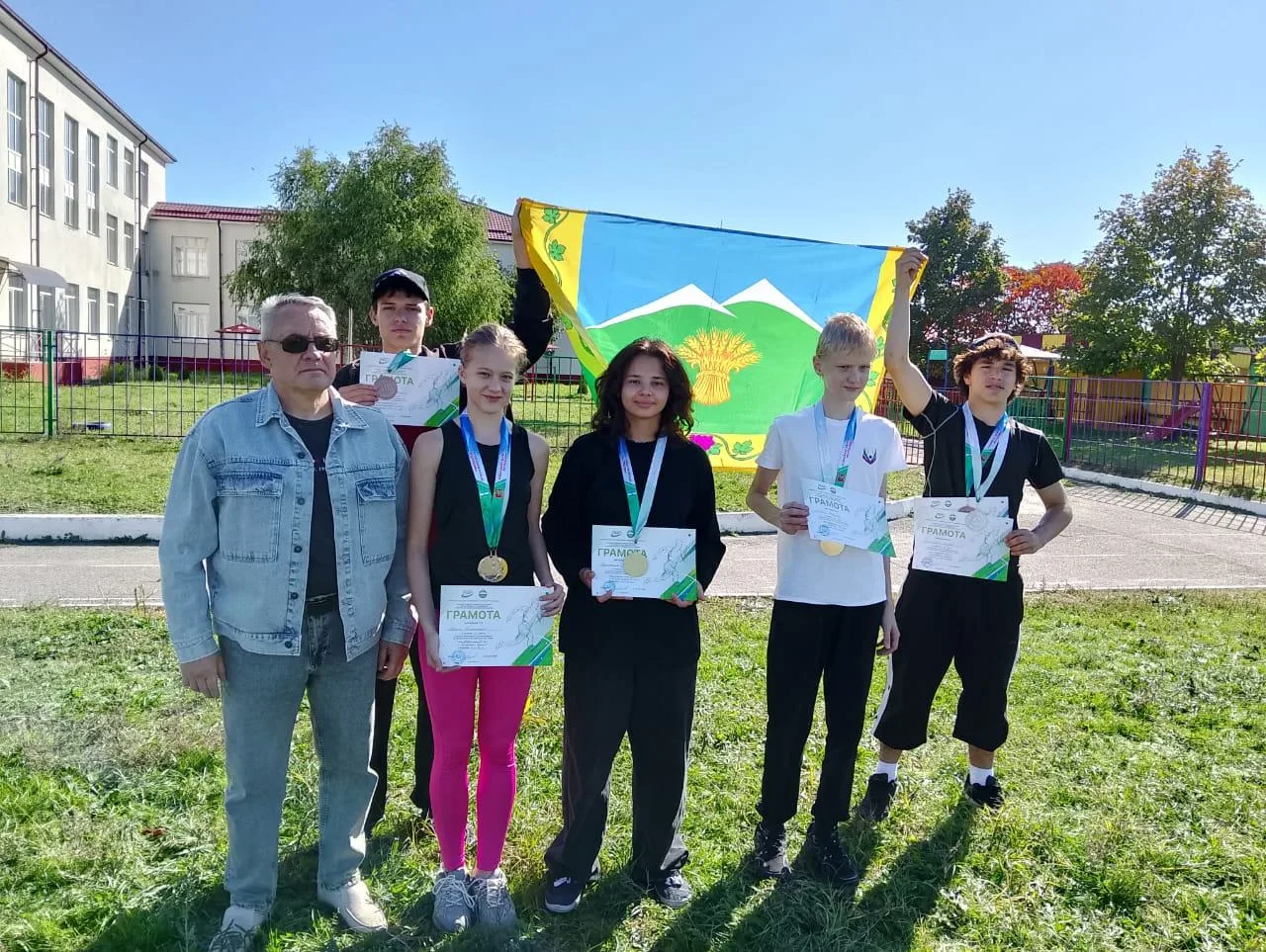 🏆 СЕМЬ МЕДАЛЕЙ НА ПЯТЕРЫХ!