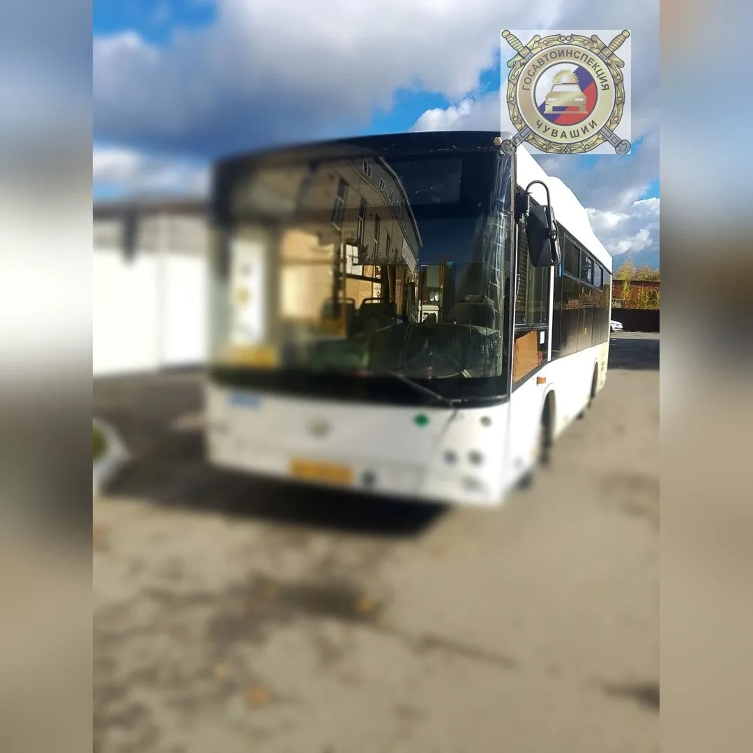 Нетрезвого водителя автобуса задержали прямо на маршруте в Новочебоксарске