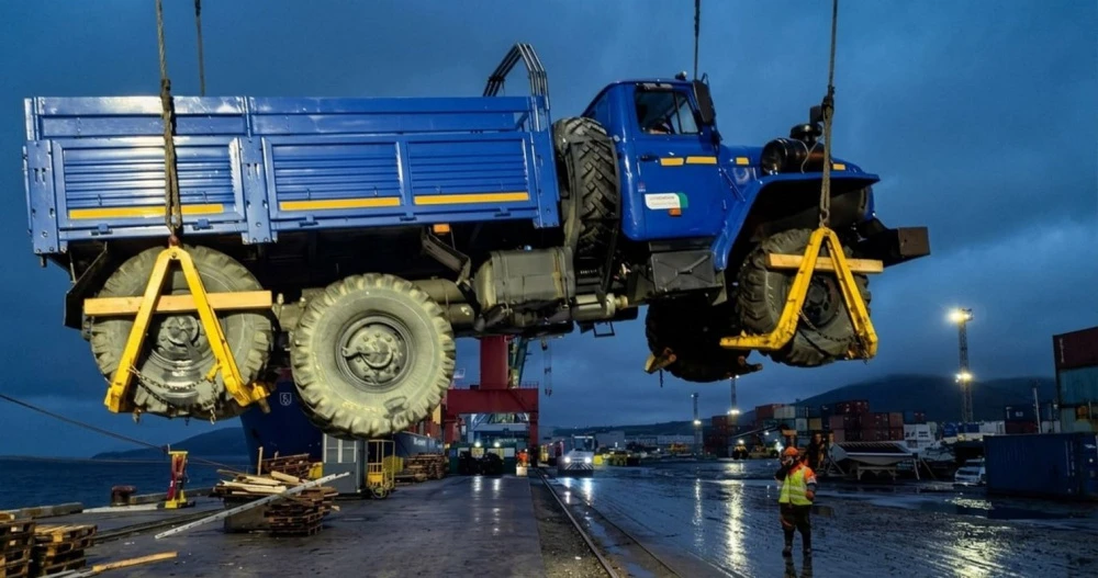 🚛 Оленеводы Билибинского района получили грузовой автомобиль повышенной проходимости, ...