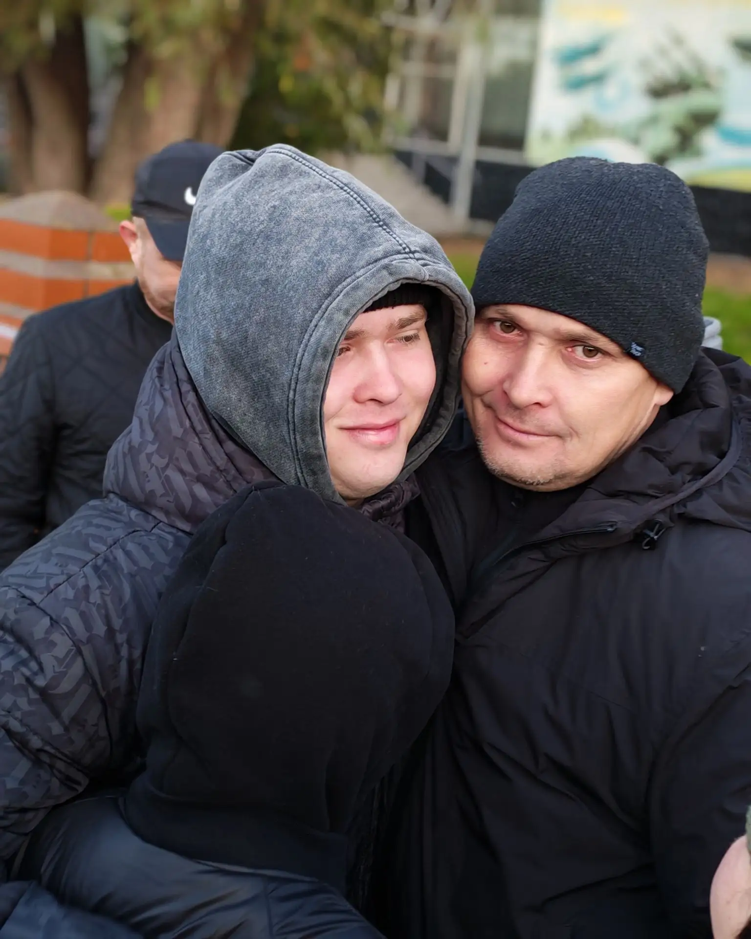 🙏Сегодня утром у здания военного комиссариата в Благовещенске было непривычно многолюд...