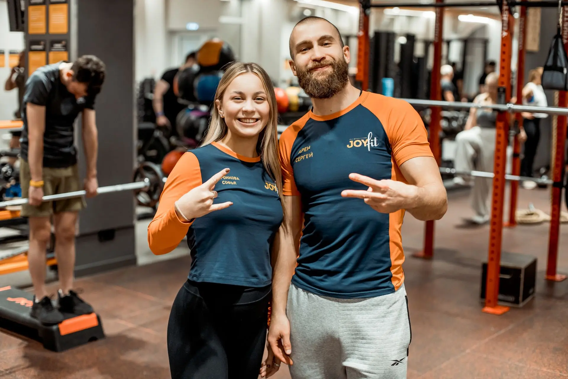 Всем бодрого понедельника💪 Заряжаем пост лайками, чтобы время до тренировки пролетело ...