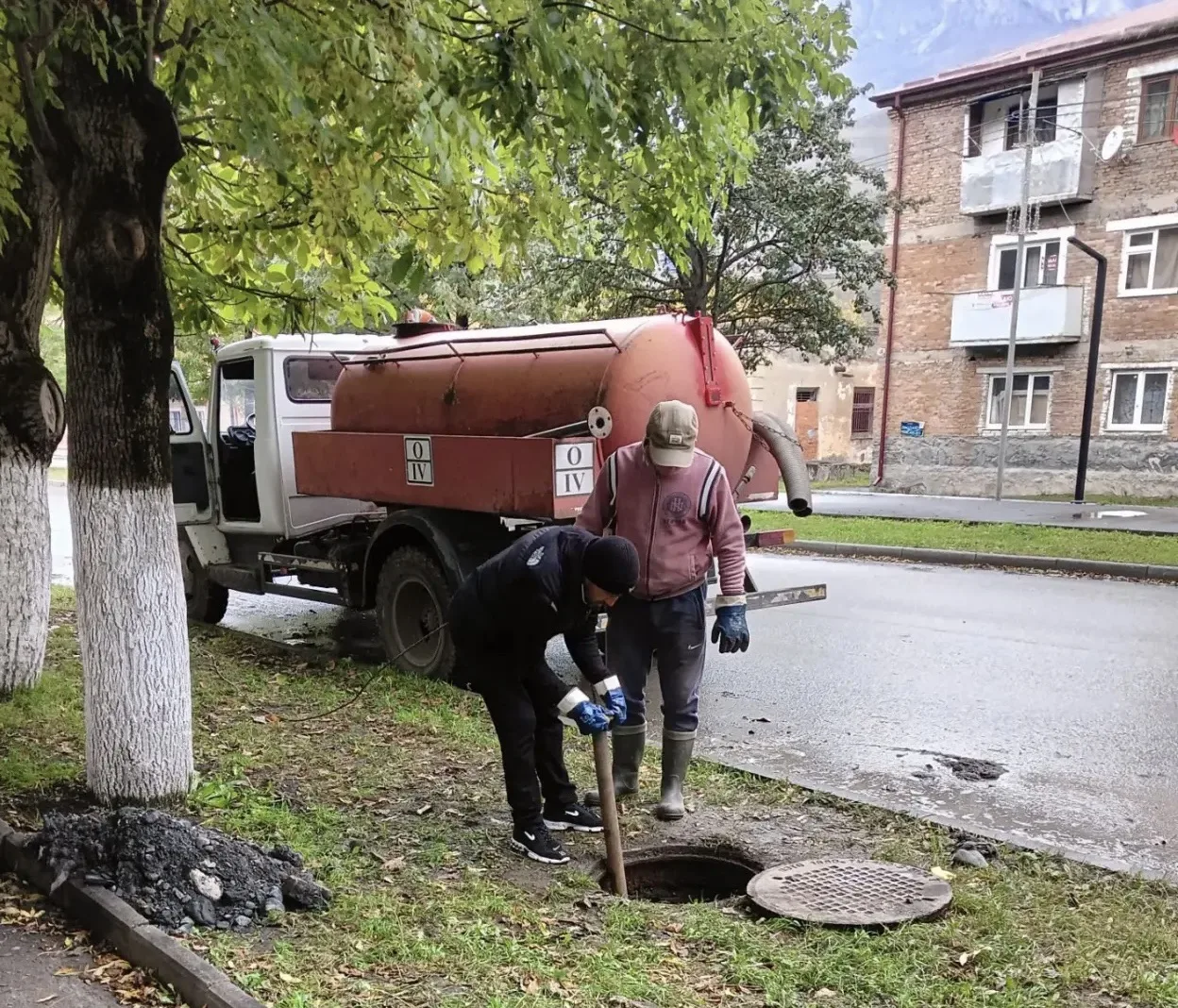 О факте нештатной ситуации на сетях водоотведения в п. Верхний Фиагдон