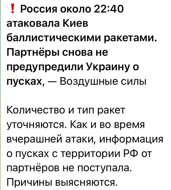 Американский дед наглядно демонстрирует хутору чьи в лесу шишки.
