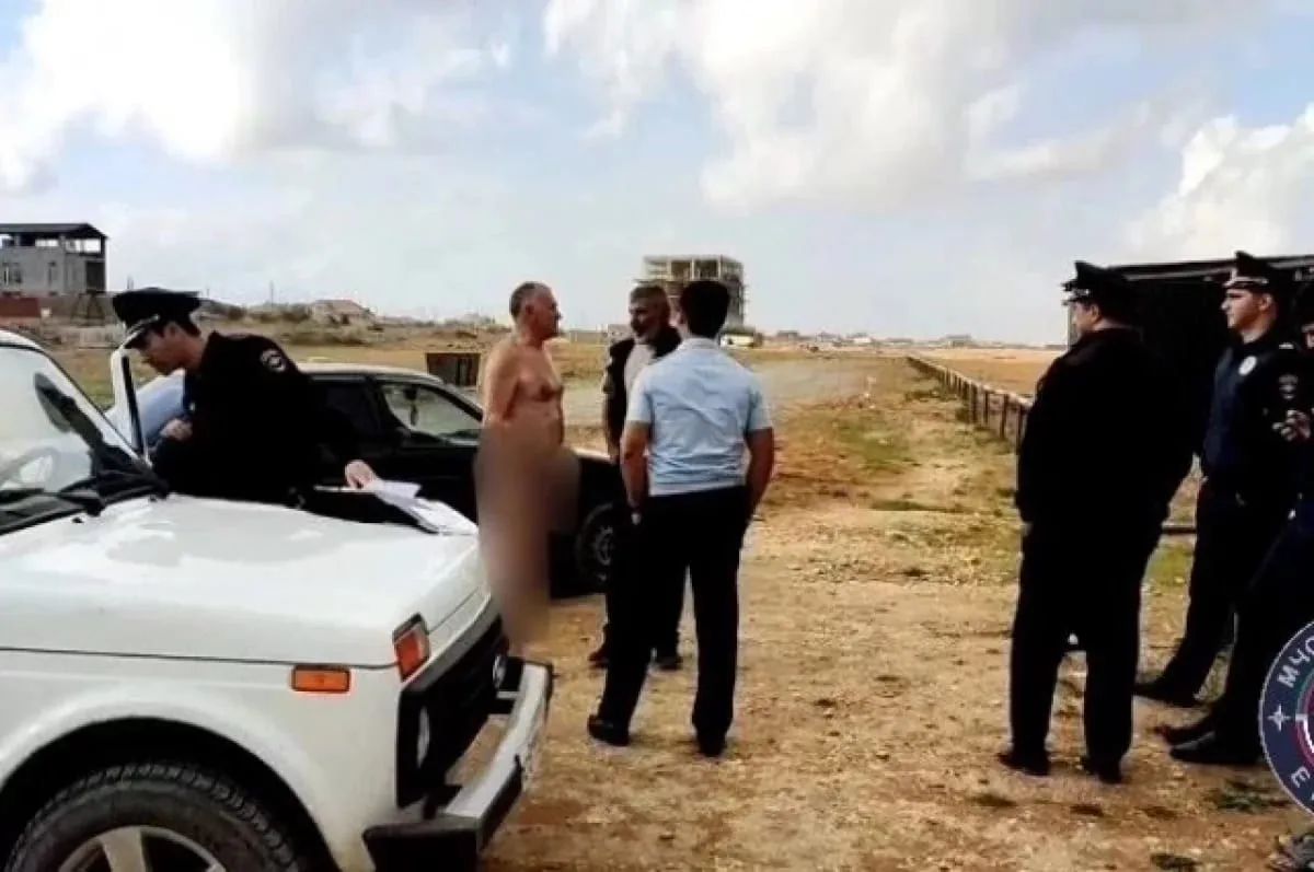 В Дагестане спасатели в шторм вытащили из моря тонущего рязанского туриста