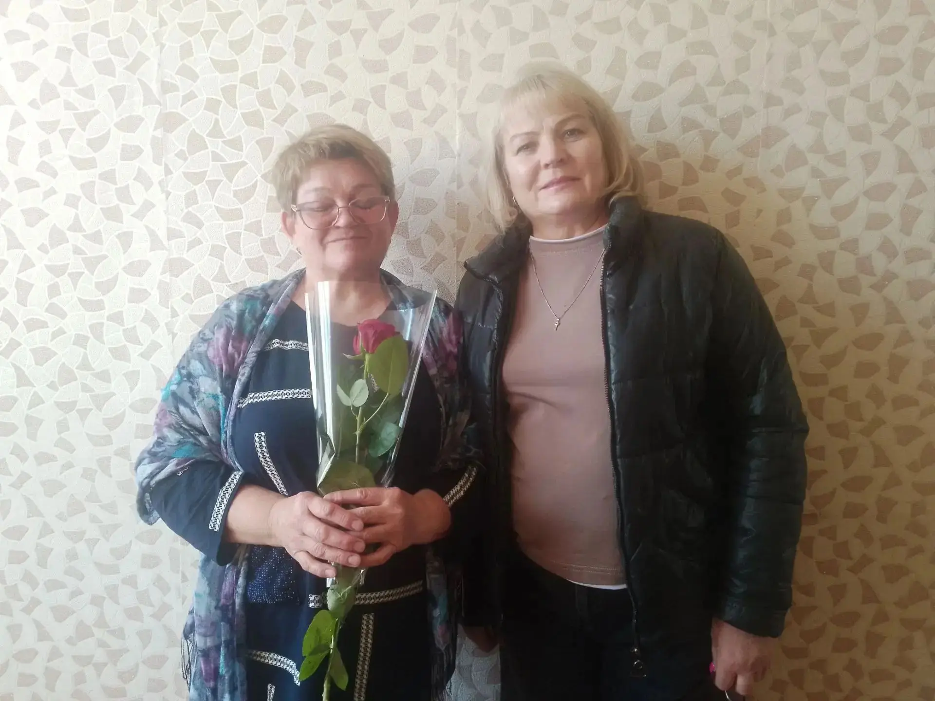 ✨ 5 октября - один из самых теплых, трогательных праздников. Это праздник для всех, кто...