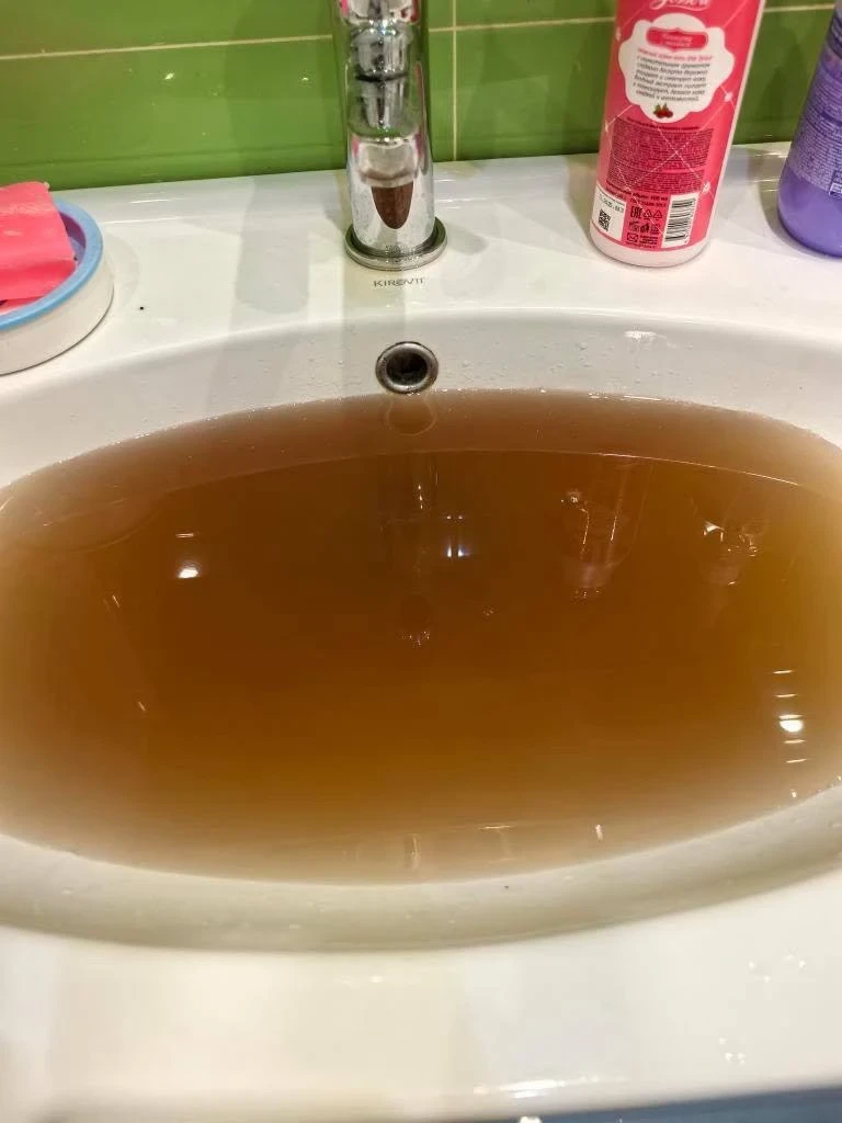 ⚡ Вода из крана — коричневая и холодная