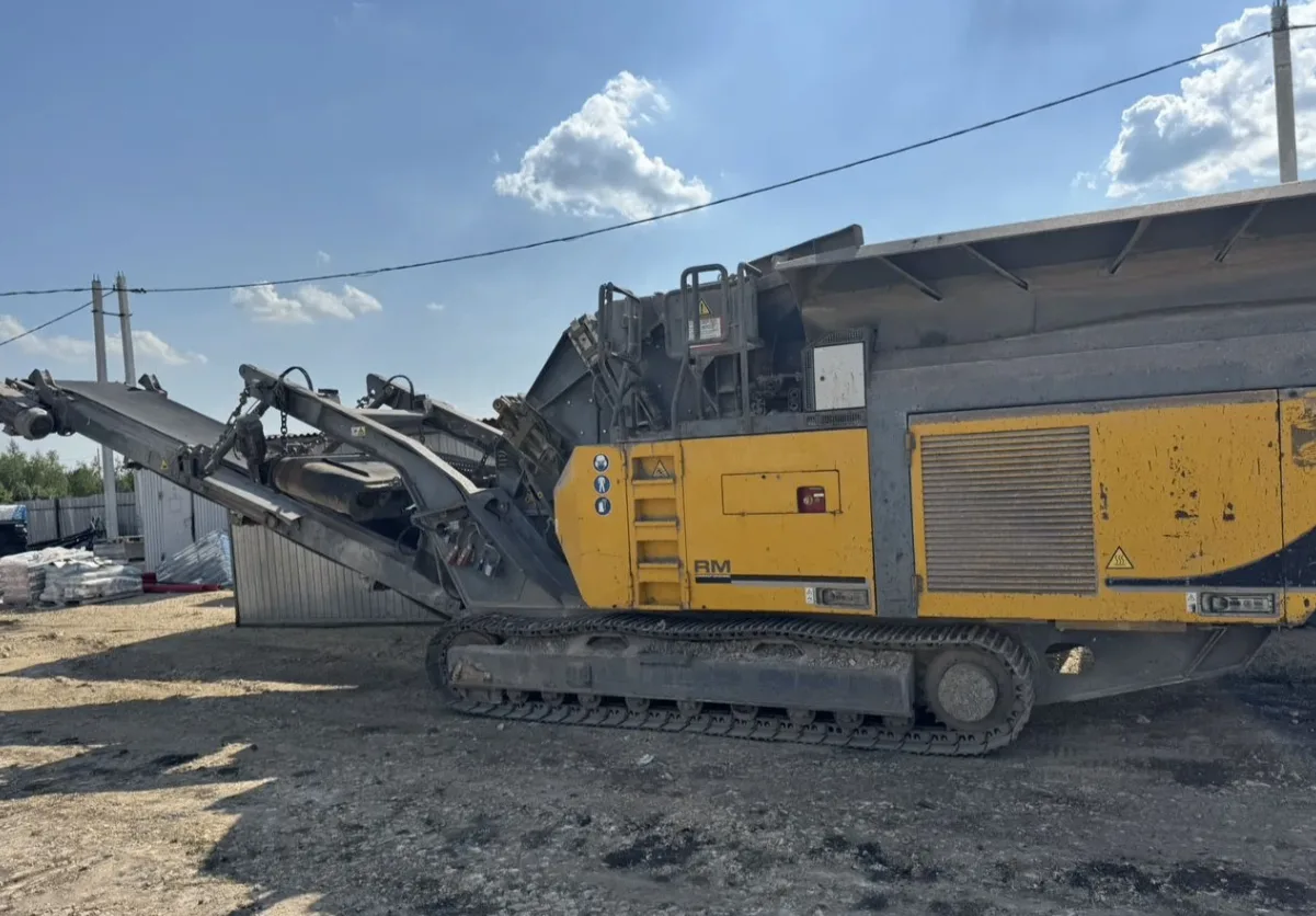🪨 Мобильная роторная дробилка Rubble Master RM100GO, 2014 год - оборудование в хорошем...