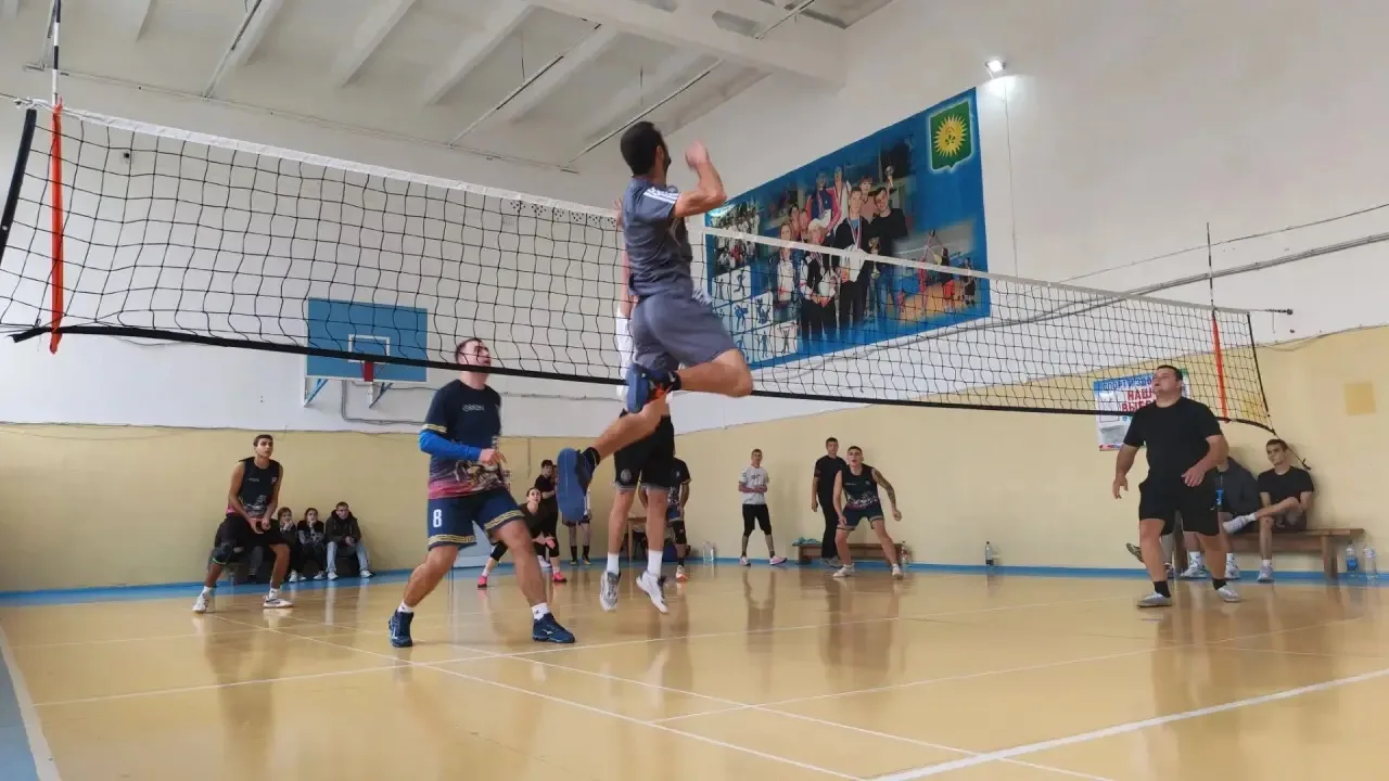 🏐 Завершился турнир по волейболу, посвящённый памяти А.И. Дядюка