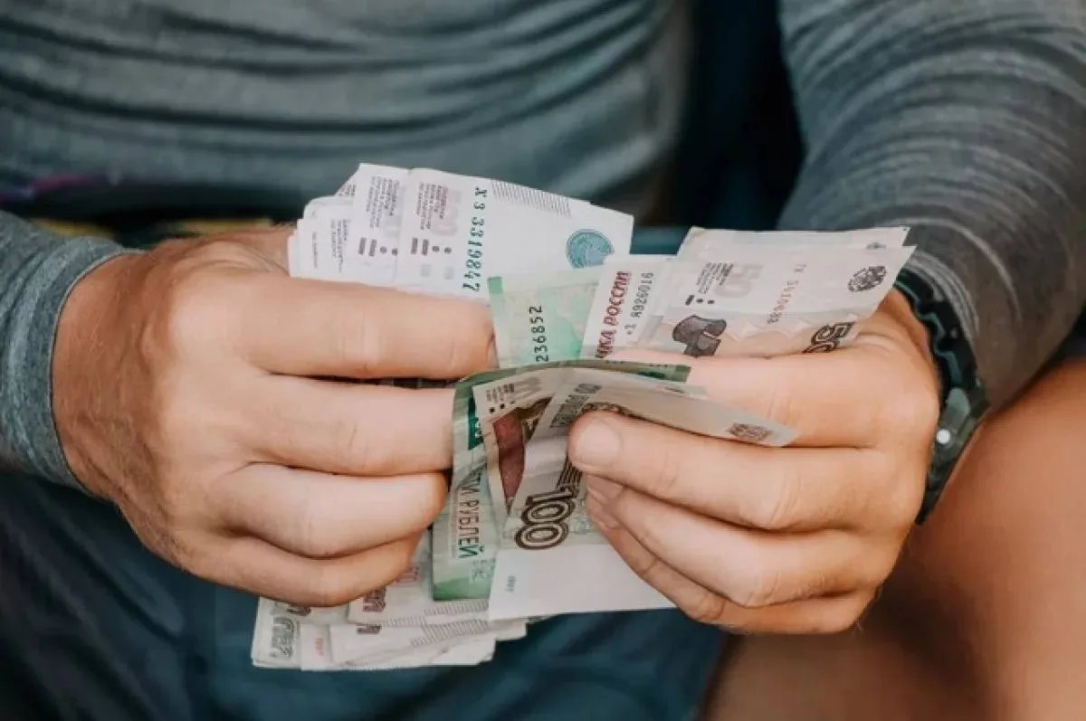 💸 МРОТ в России в 2027 году составит 28,9 тыс. рублей — сообщил глава Минтруда Антон К...
