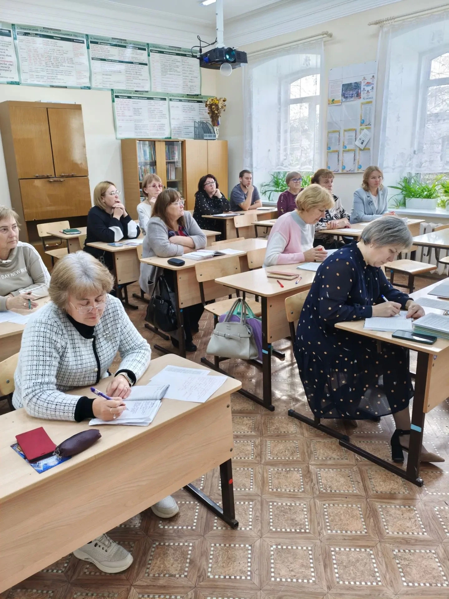 «Маркеры деструктивного поведения детей и подростков, алгоритм действий педагогов по ег...
