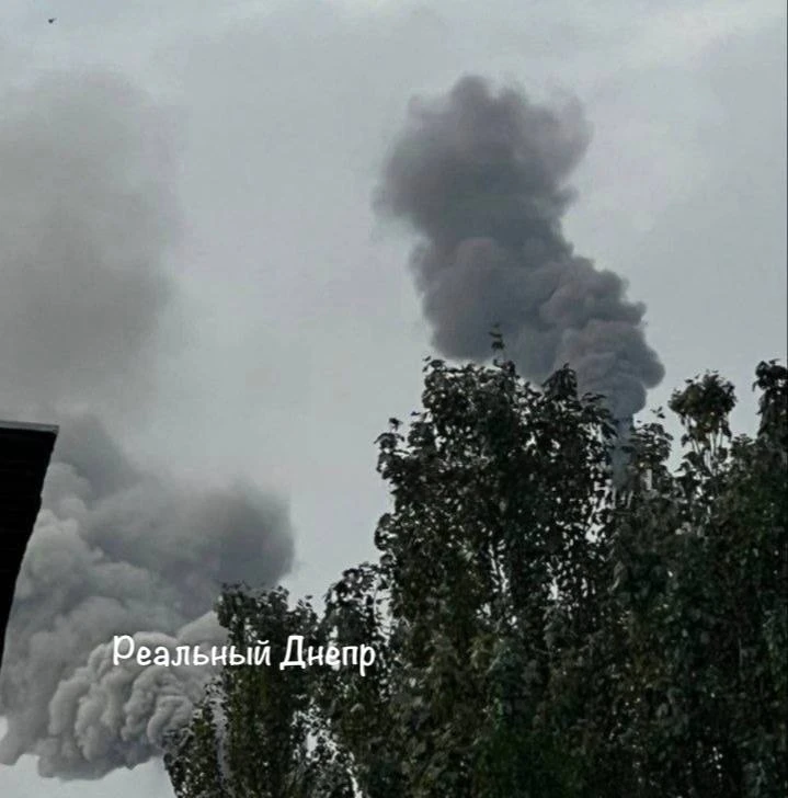 🔥В Днепре сильное задымление после серии взрывов
