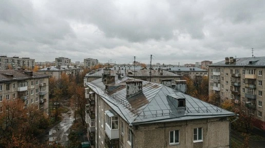 В Екатеринбурге мужчина избил беременную жену на парковке поликлиники